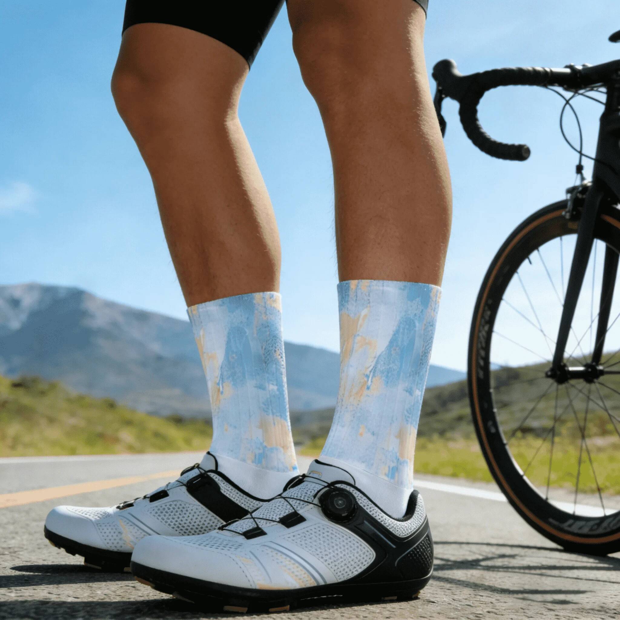 ถุงเท้าปั่นจักรยานกันลื่นระดับ - Cycling High Gear บทวิจารณ์และราคา